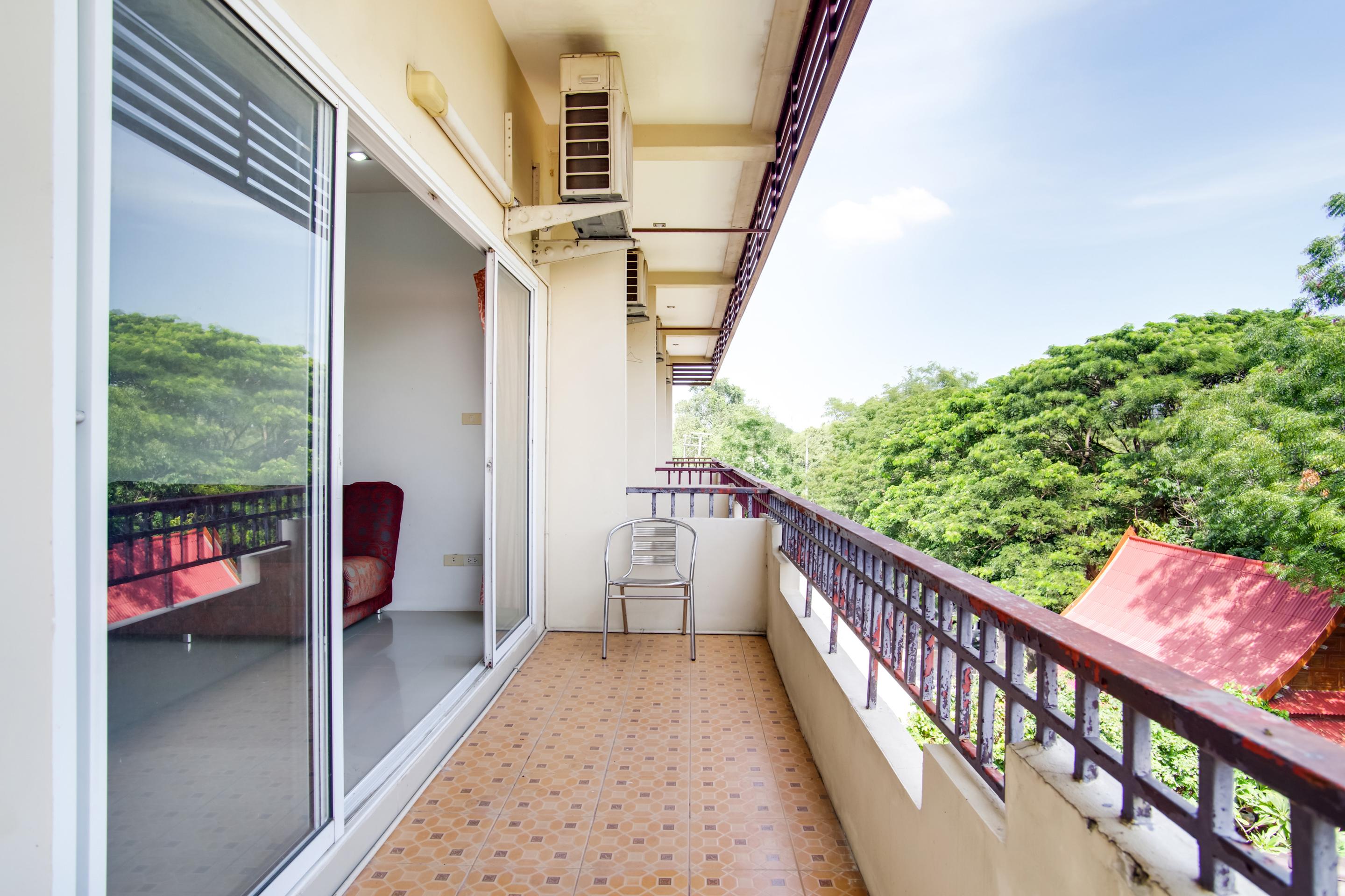 Hotel Oyo 384 Ban Sabaidee Phra Nakhon Si Ayutthaya Exterior foto